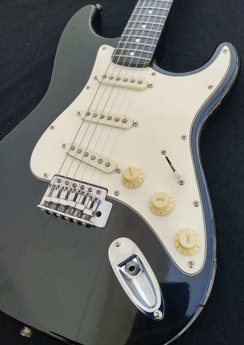 Guitarra Stratocaster Made in Korea