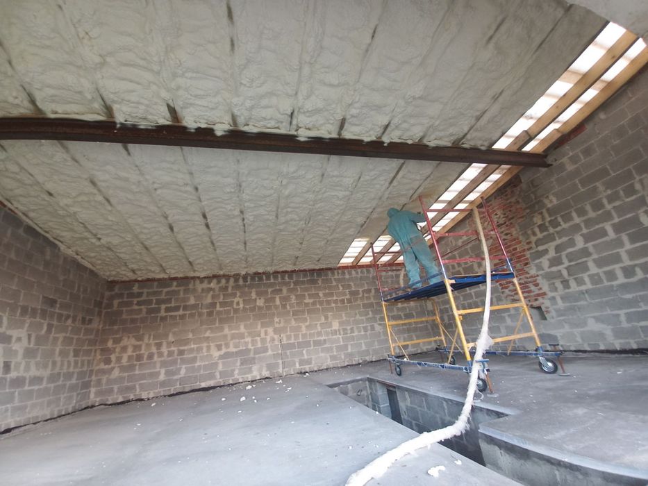 Утеплення пінополіуретаном, ппу, піною. Івано-Франківськ