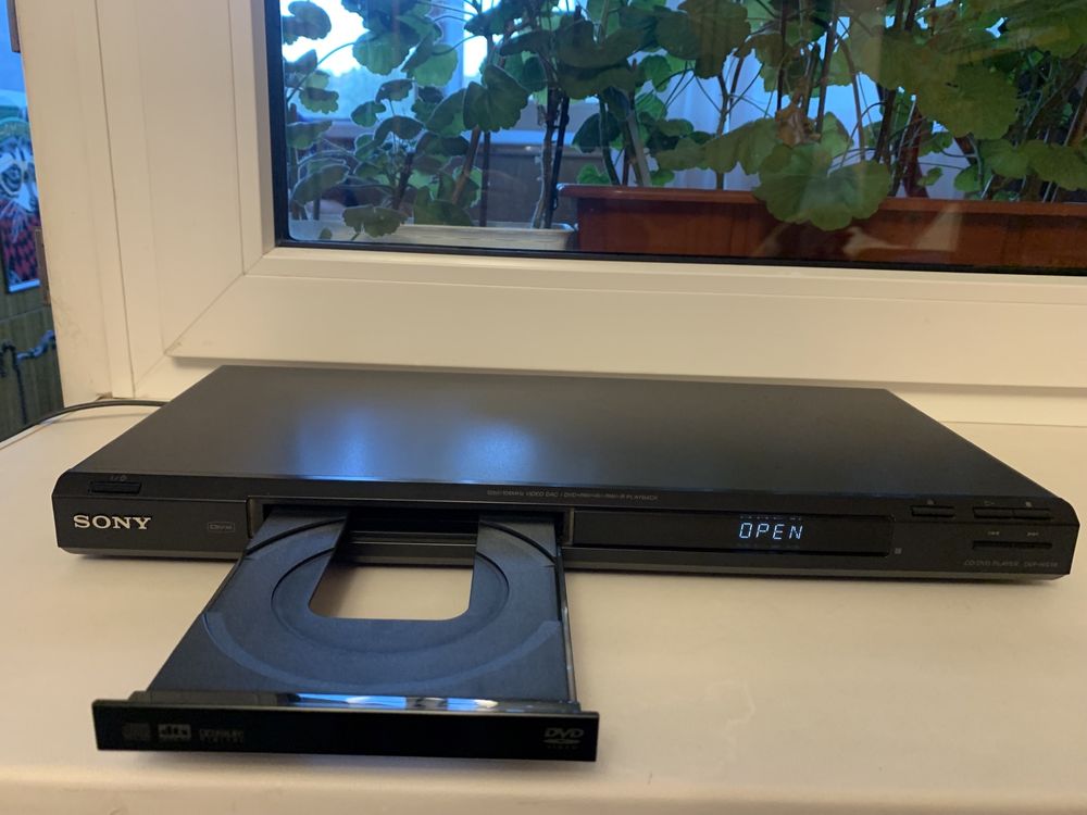 Sony DVP-NS36 CD/DVD плеер