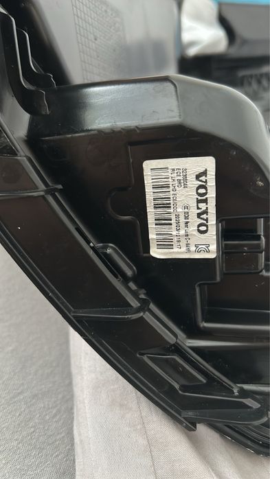 Фонар задній лівий Volvo CX 90