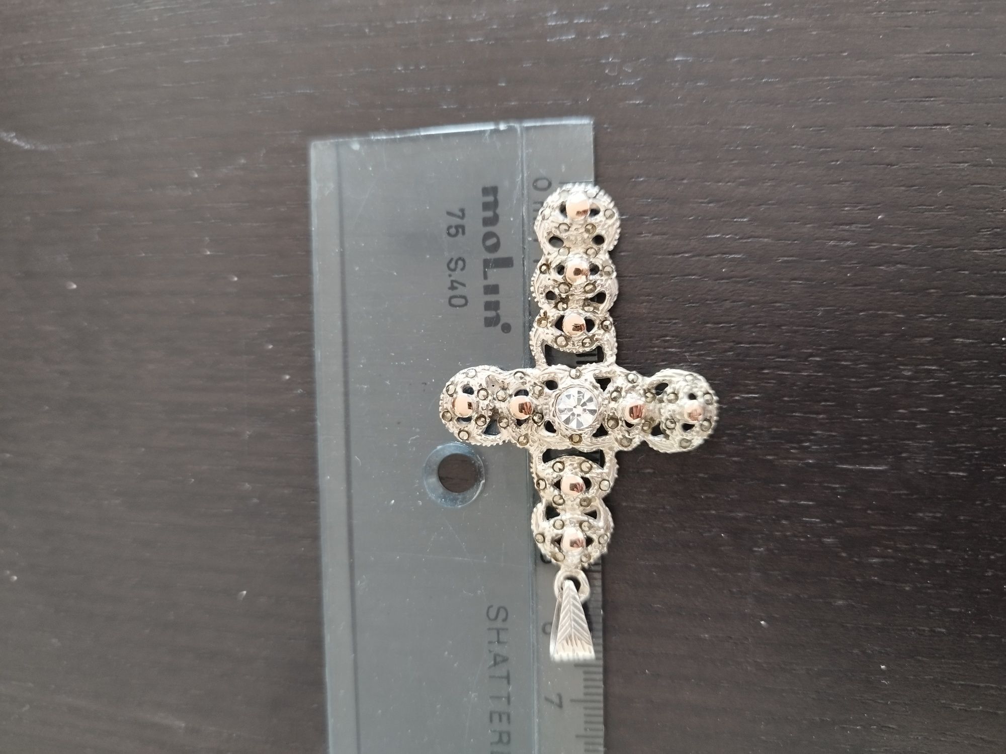Medalha cruz em prata 835 e ouro 375