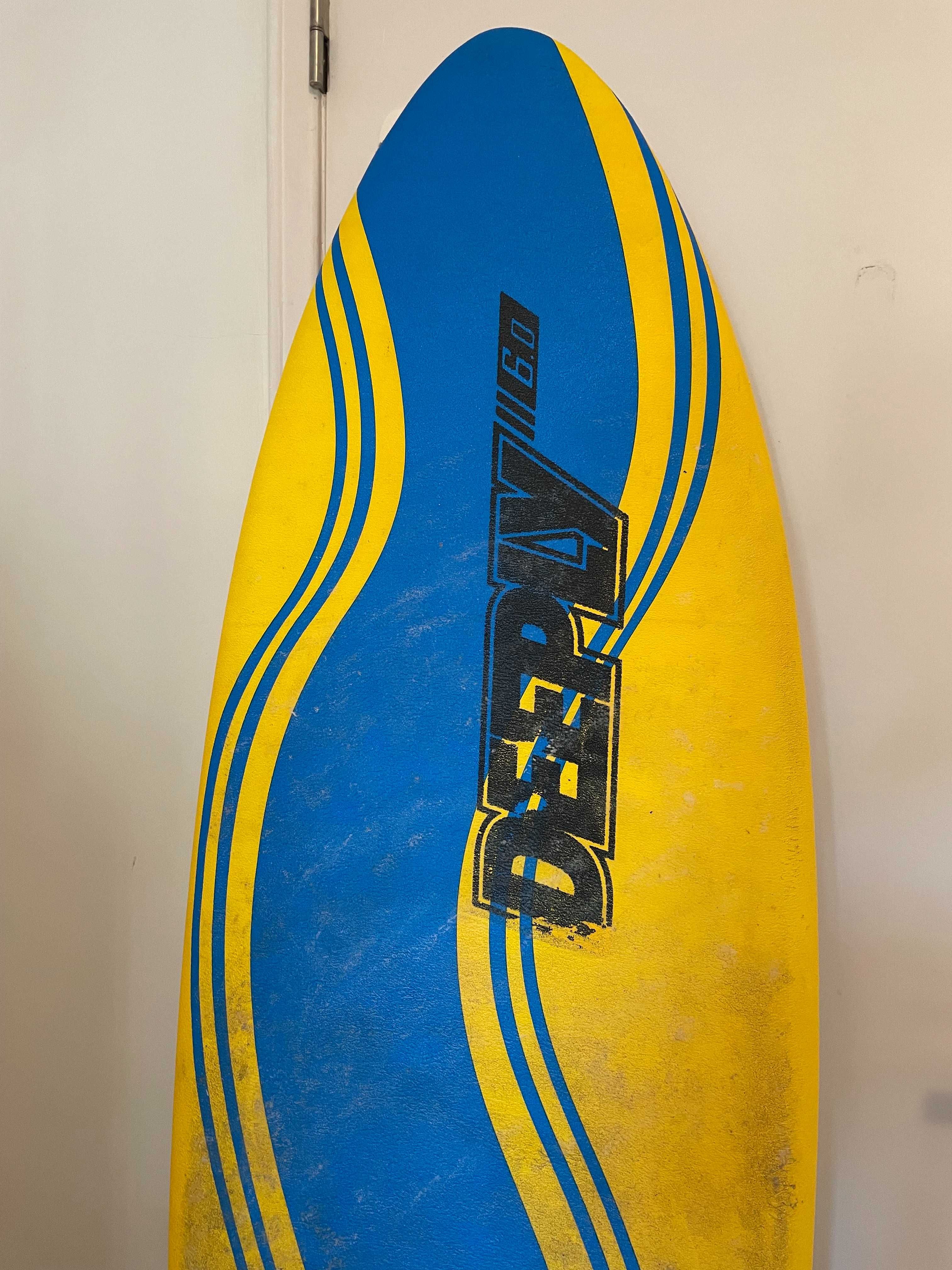 Prancha surf 6' de espuma com capa, quilhas e leash DEEPLY
