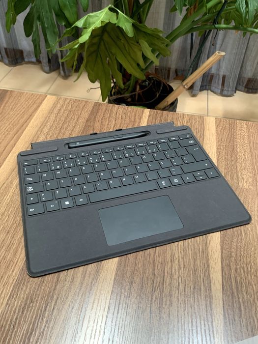 Capa Teclado Microsoft Surface Pro 7/8/9/10/11 + Slim Pen (c/Garantia)