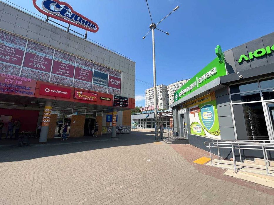 Оренда 59,1 м2/1 поверх/ м. Масельського 20 метрів