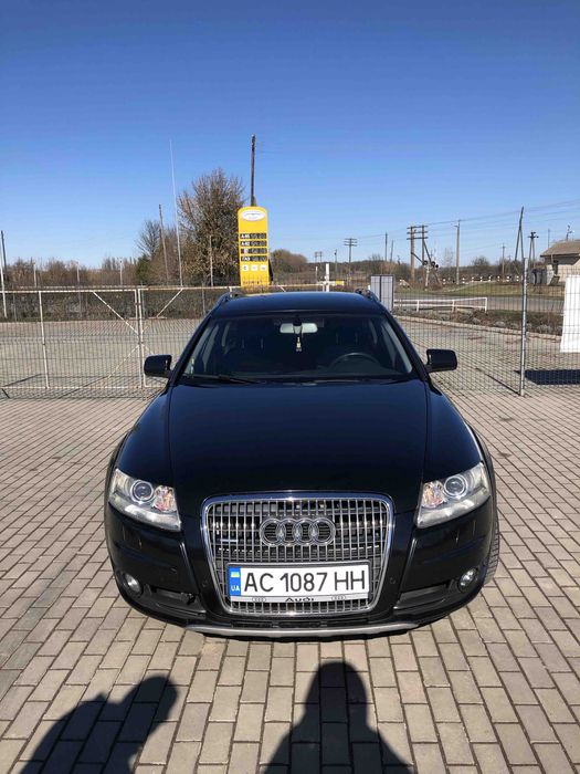 AUDI A6 ALLROUD чорного кольору комфортна в їзді в ідеальному стані!!!