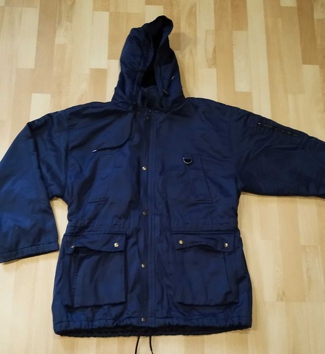 Ubranie robocze w kolorze niebieskim