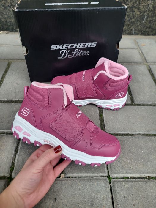 Черевики на дівчинку від Skechers зима оригінал