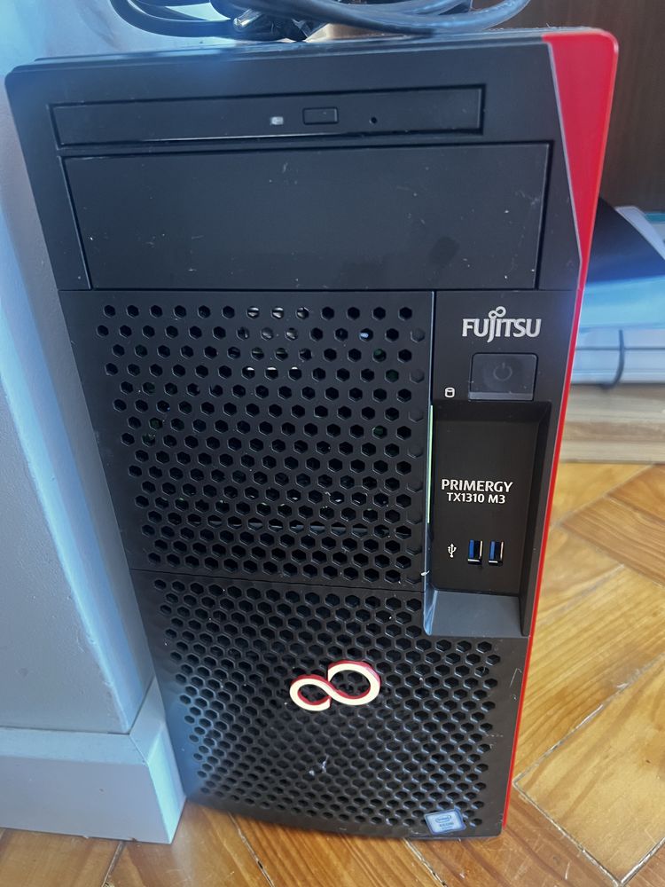 fijtsu praticamente novo