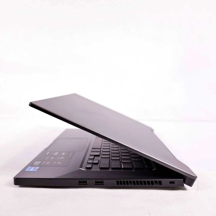 ASUS TUF DASH 15 TUF516PE-AB73/I7-11370H /512GB/ 24GB  RTX 3050 Ti