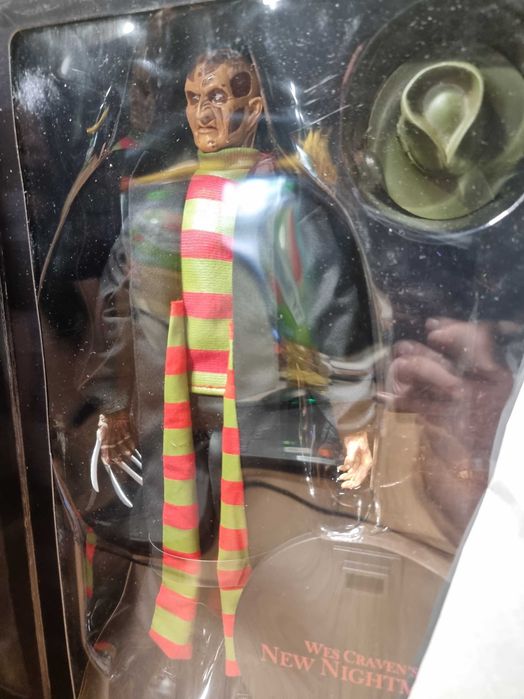 Figurka Freddy Krueger Sideshow  New Nightmare nie Hot Toys
