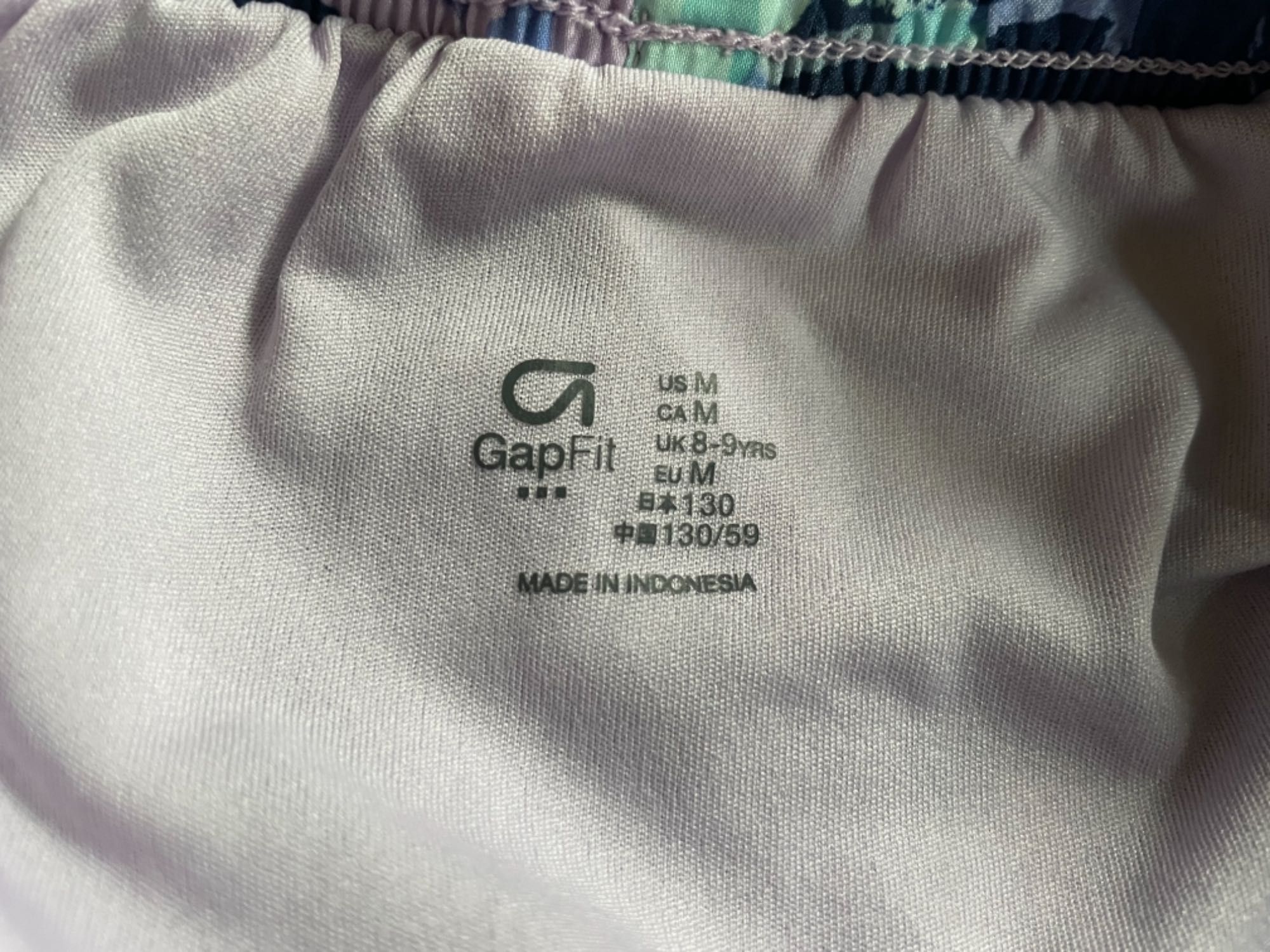 Spedenki GAP fit 8-9 lat