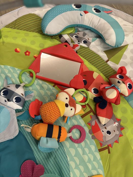 Продам дитячий розвиваючий килимок Tiny love «Казкова галявина»