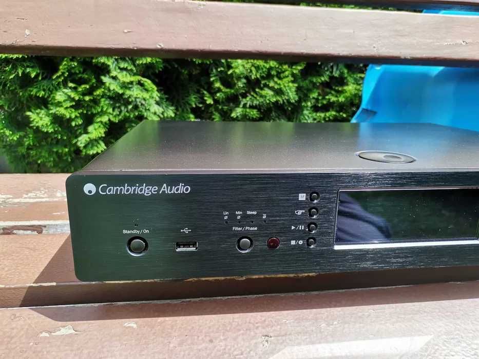 Odtwarzacz sieciowy Cambridge Audio StreamMagic6 V1