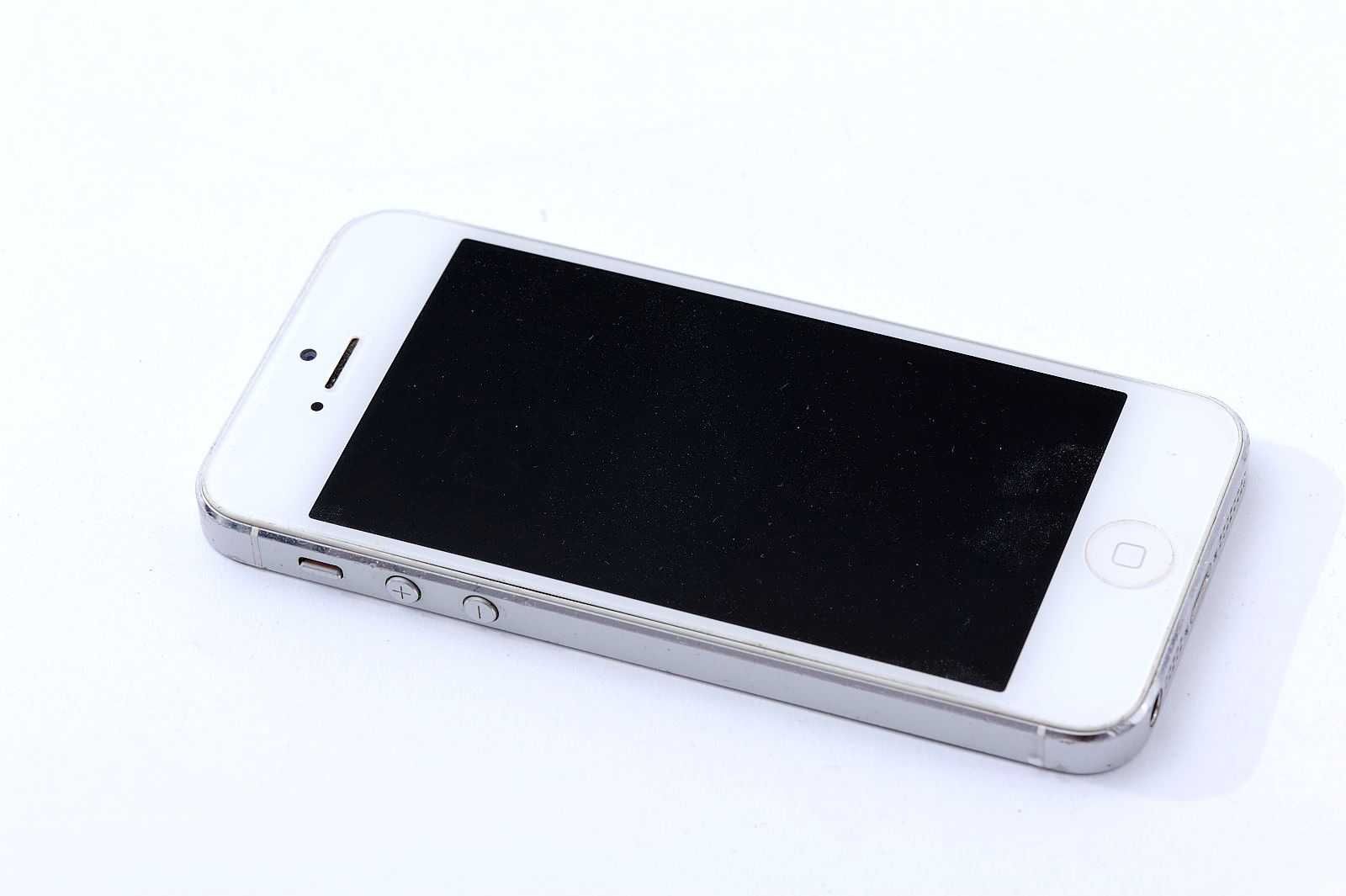 IPhone 5 telefon