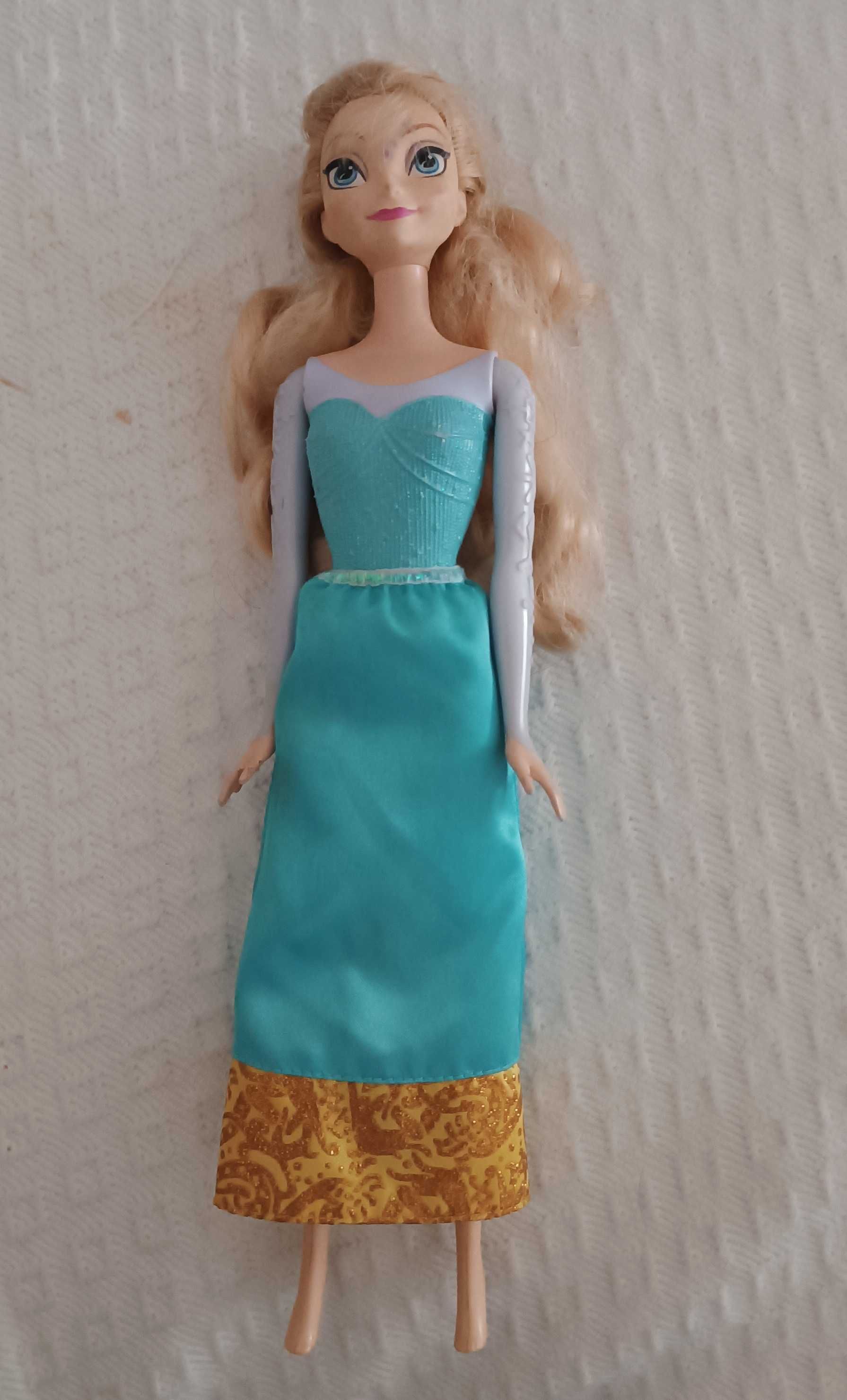 Vendo barbies...