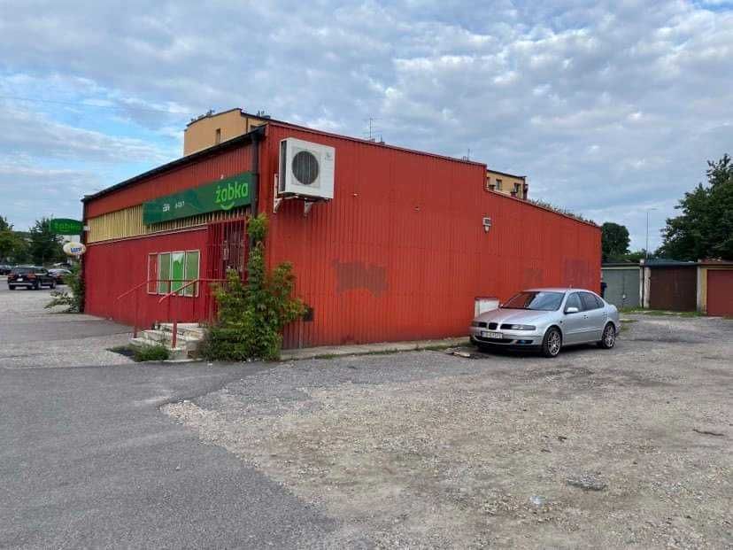 Budynek handlowo-usługowy