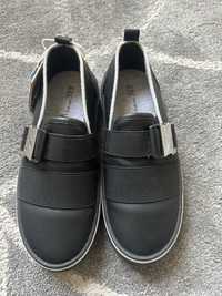 Buty pantofle eleganckie baleriny UNISEX ZARA 30/31