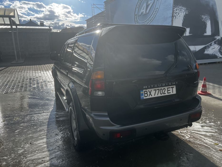 Продом Міцубісі поджеро спорт 1
