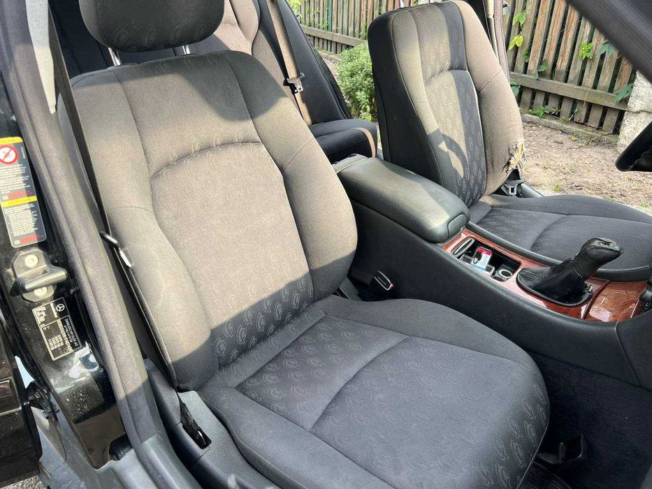 Mercedes-Benz C-Class 2003 2.2 Дизель