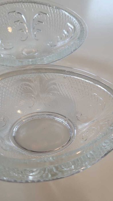 HSG Ząbkowice bomboniera szklane jajko bezbarwne PRL