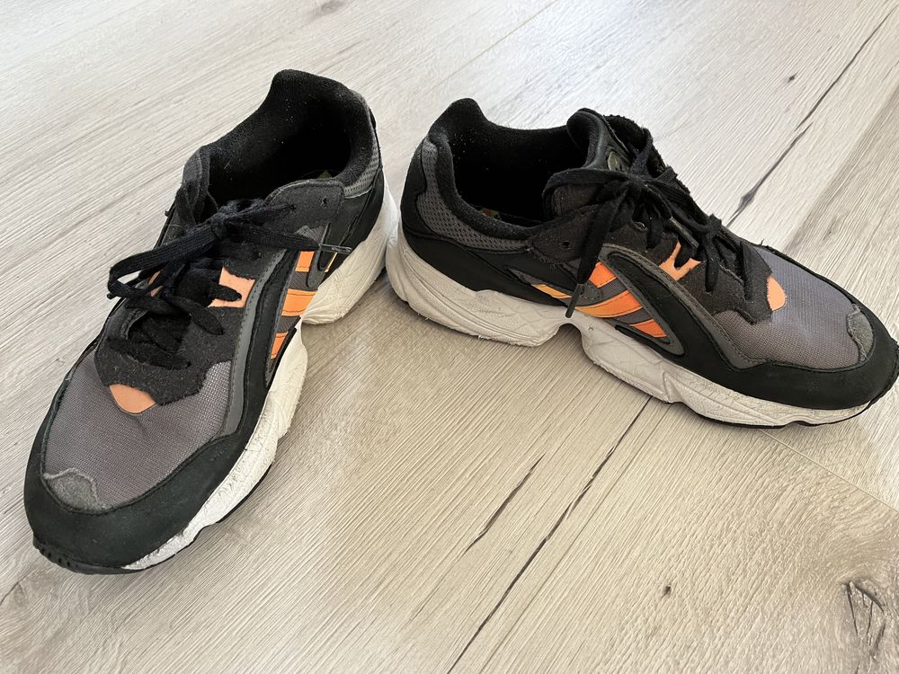 Buty sportowe chłopięce adidas roz 38