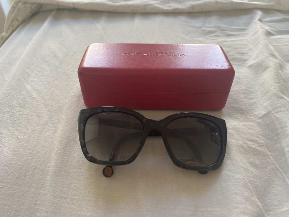 Oculos de sol mulher Carolina Herrera