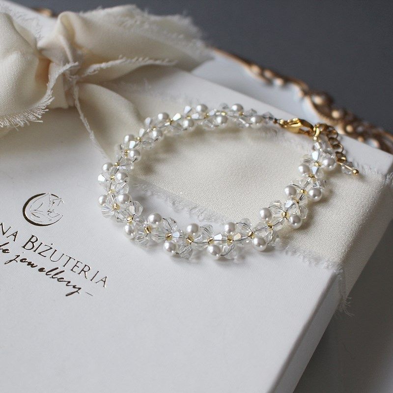 Bransoletka i kolczyki z perełkami biżuteria ślubna