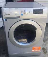 Máquina de lavar e secar roupa indesit 8kg/6kg