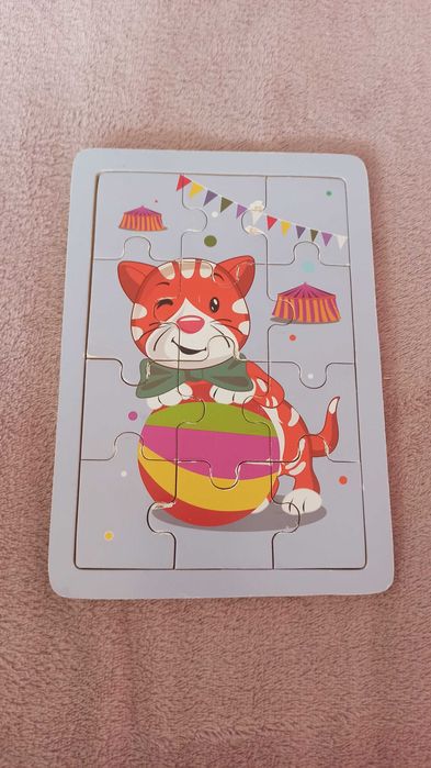 Puzzle kotek 12 elementów