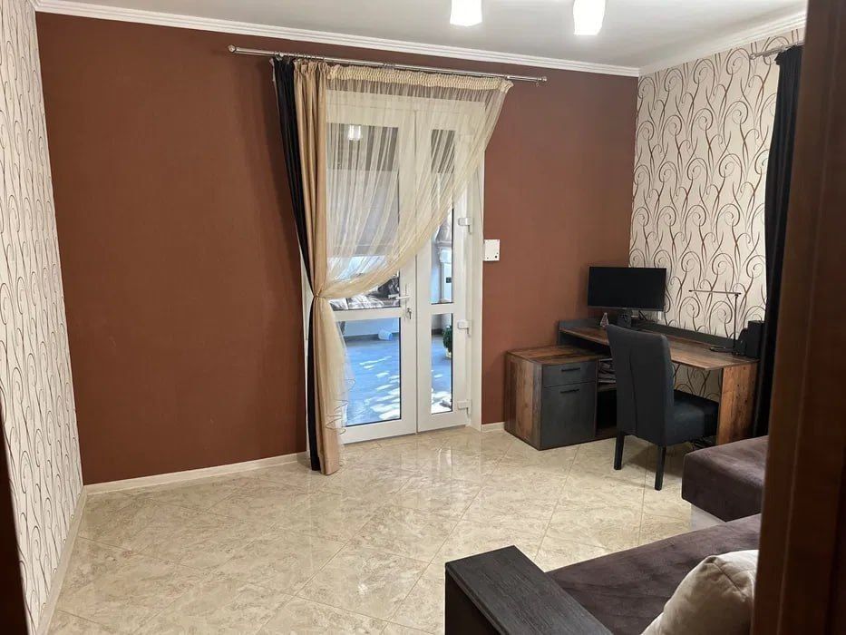 Дом в Белгородке, 170м²