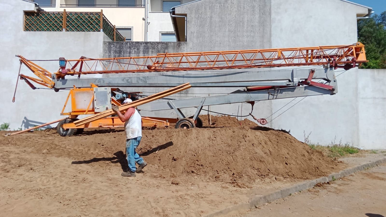 Grua Saez 17-17 monifásica