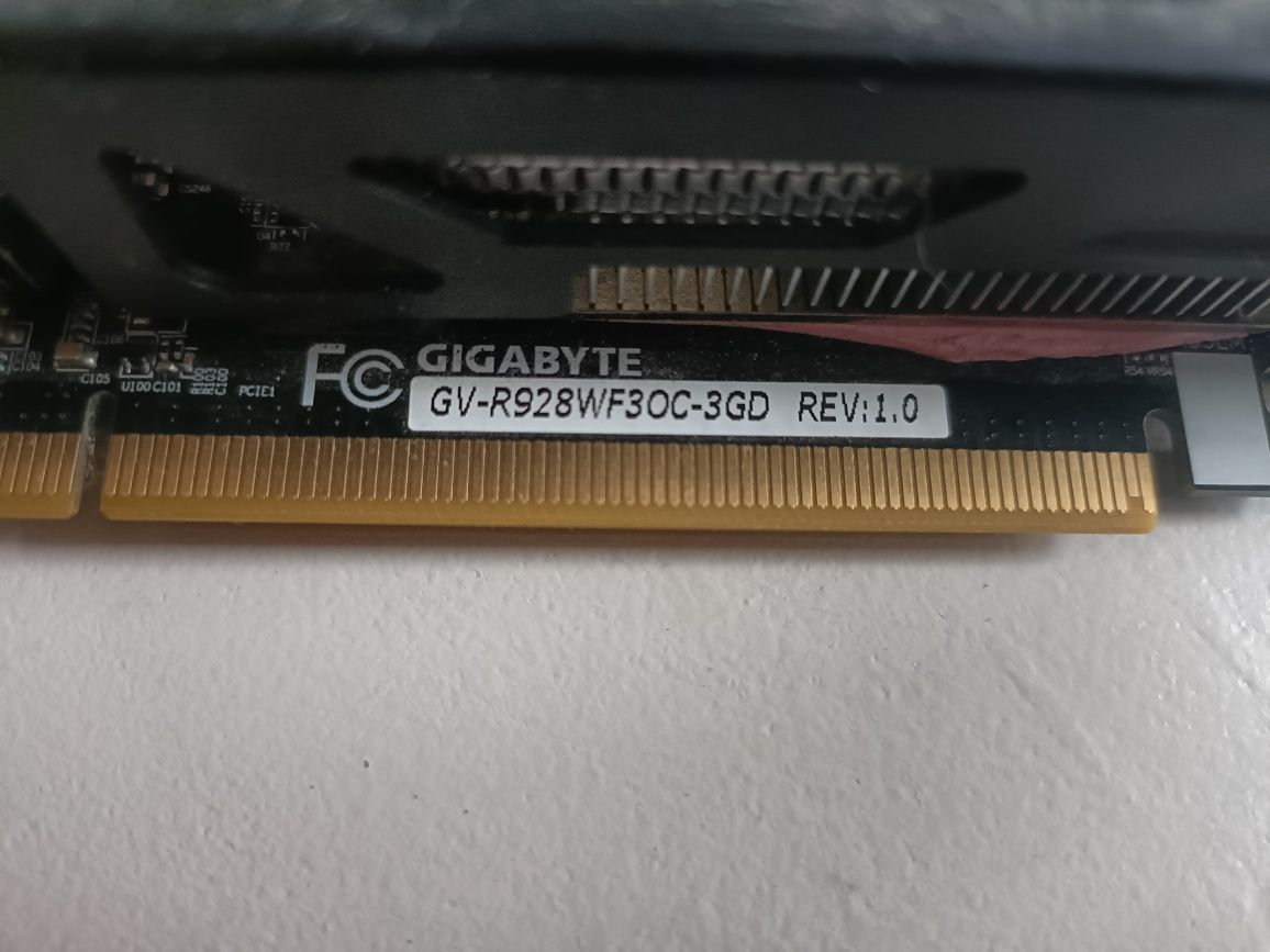 Gigabyte GV-R928WF3OC-3GD REV:1.0