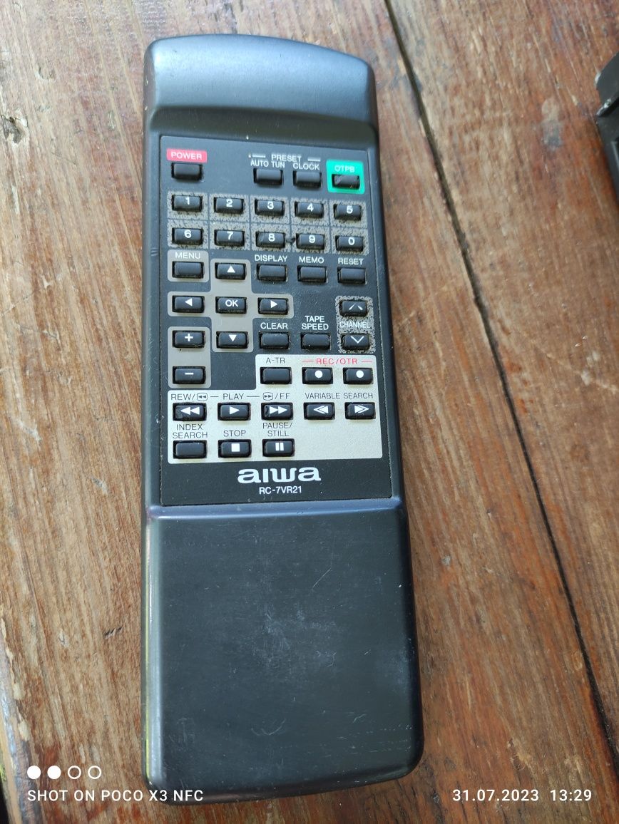 Відео магнітофон Aiwa FH 20