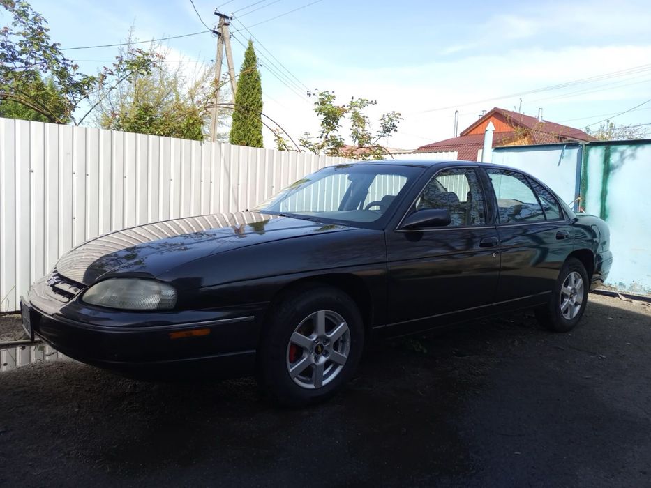 Продам авто Chevrolet Lumina