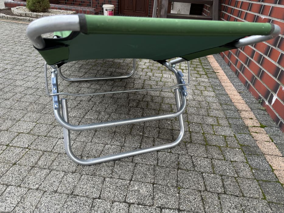 Łóżko polowe, turystyczne