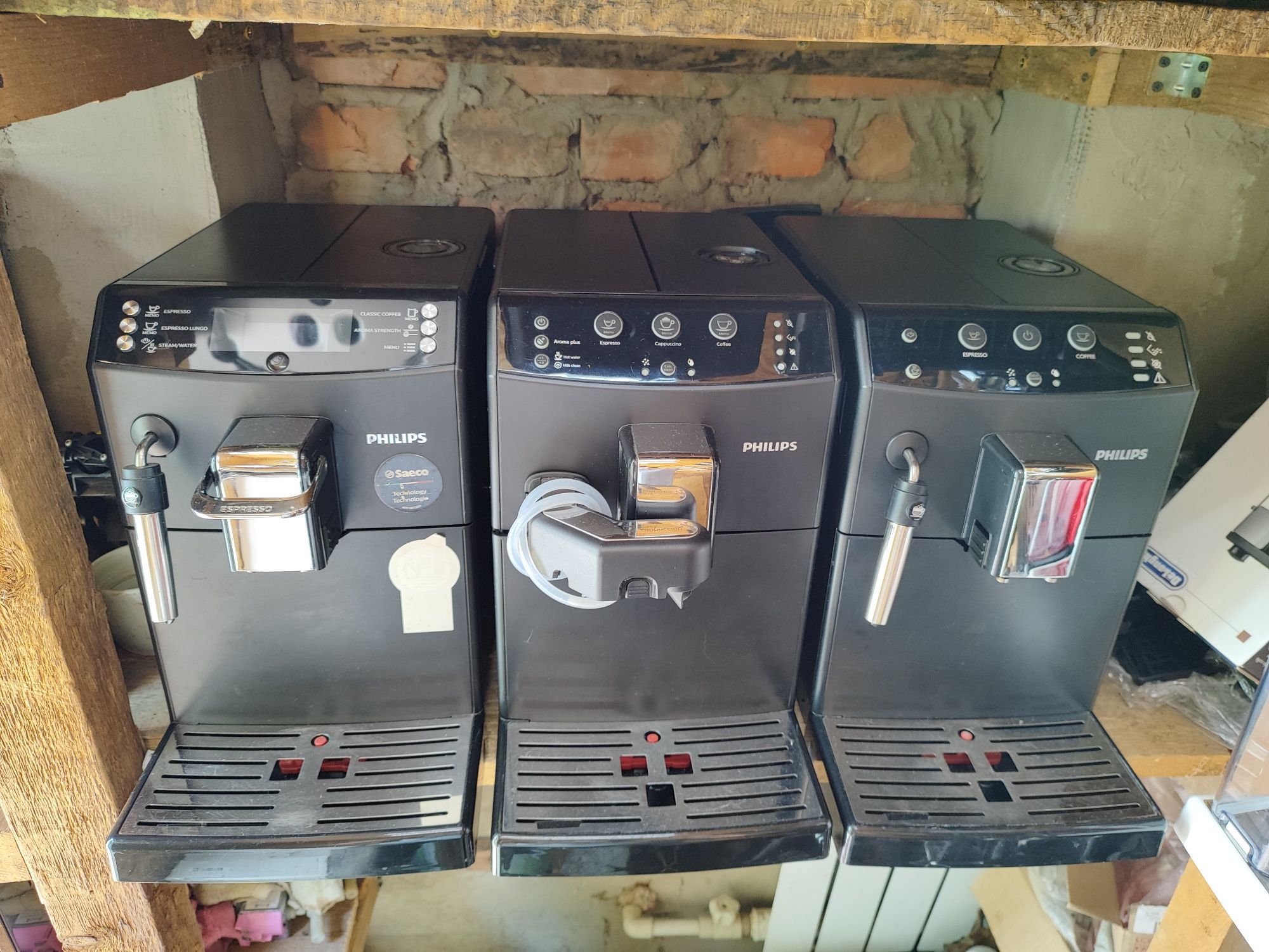 Кофемашина, кавоварка Saeco, Delonghi, Philips