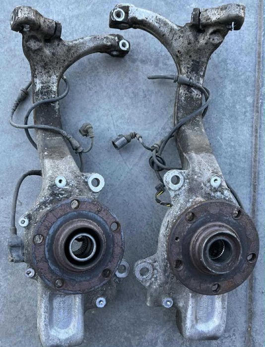 Zwrotnica lewa prawa Audi a4 b6 b7