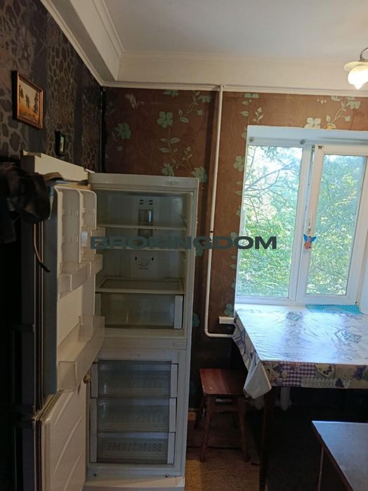 Продаж 3к квартири по вул Соломьянська 32