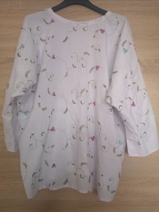 Bluzka damska ..