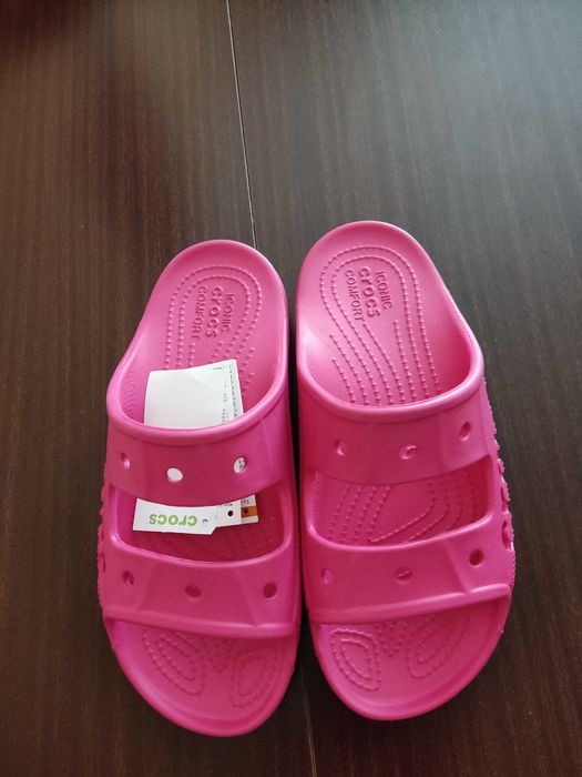 Нові жіночі шльопанці "Crocs"39 р.