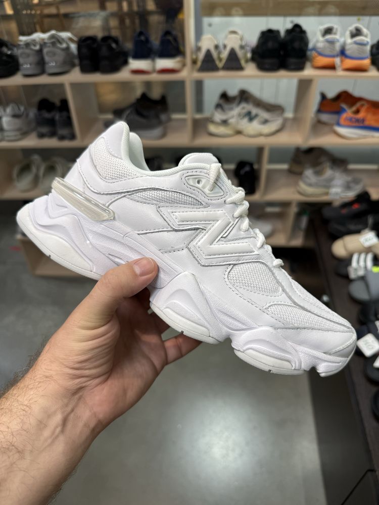 Нові оригінал шкіряні літні дихаючі кросівки new balance 9060