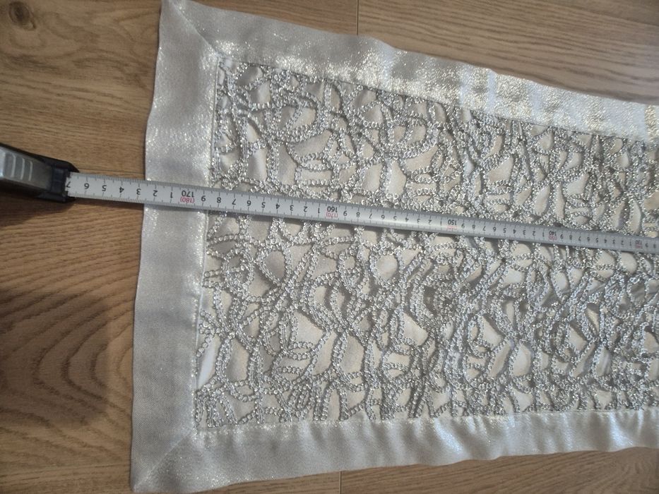 Bieżnik srebrny 172,5x33