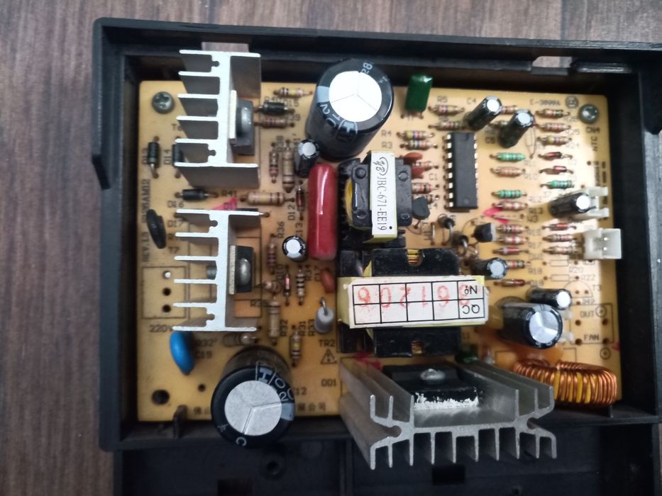 Плата живлення і керування електронним охолодженням s126am12 1.3