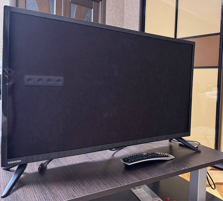 Телевізор Toshiba 32S28