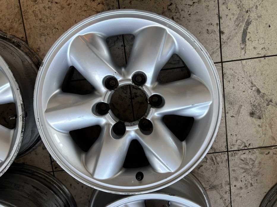 Felgi Nissan Terano 2 Lift Rozstaw 6x139.7 R16