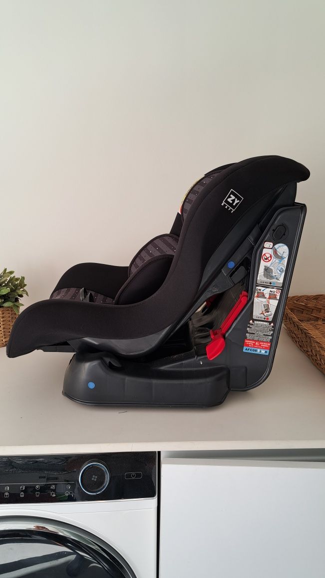Cadeira Zippy 0-18 kg.