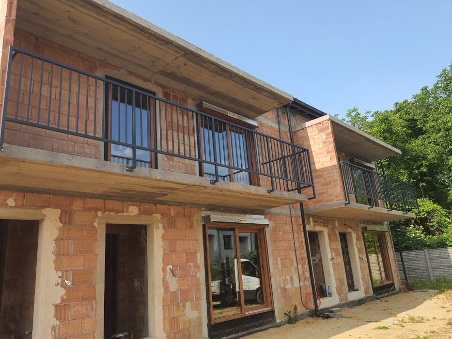 Balustrada balkonowa pionowa