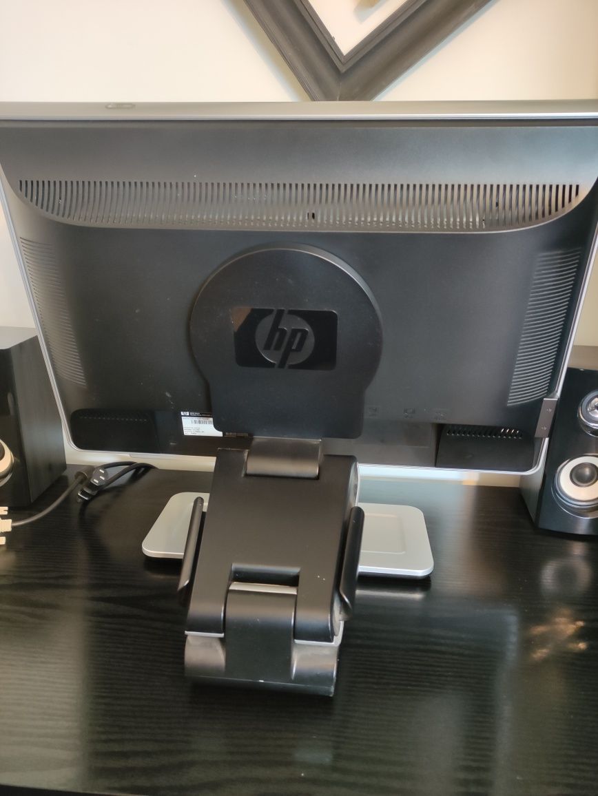 Monitor HP w2207