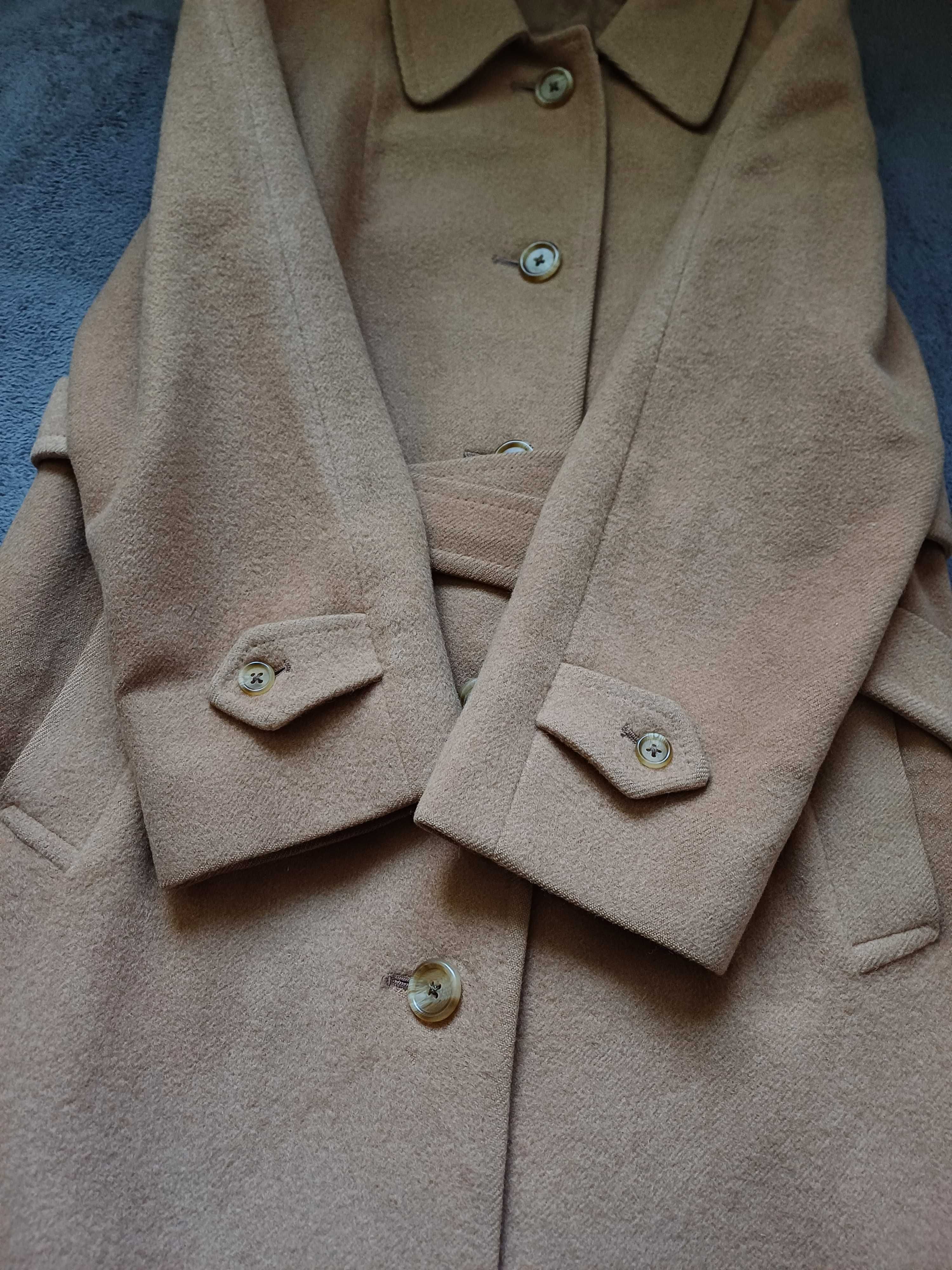 Burberrys szlafrokowy płaszcz vintage wełna wielbłądzia rozmiar M