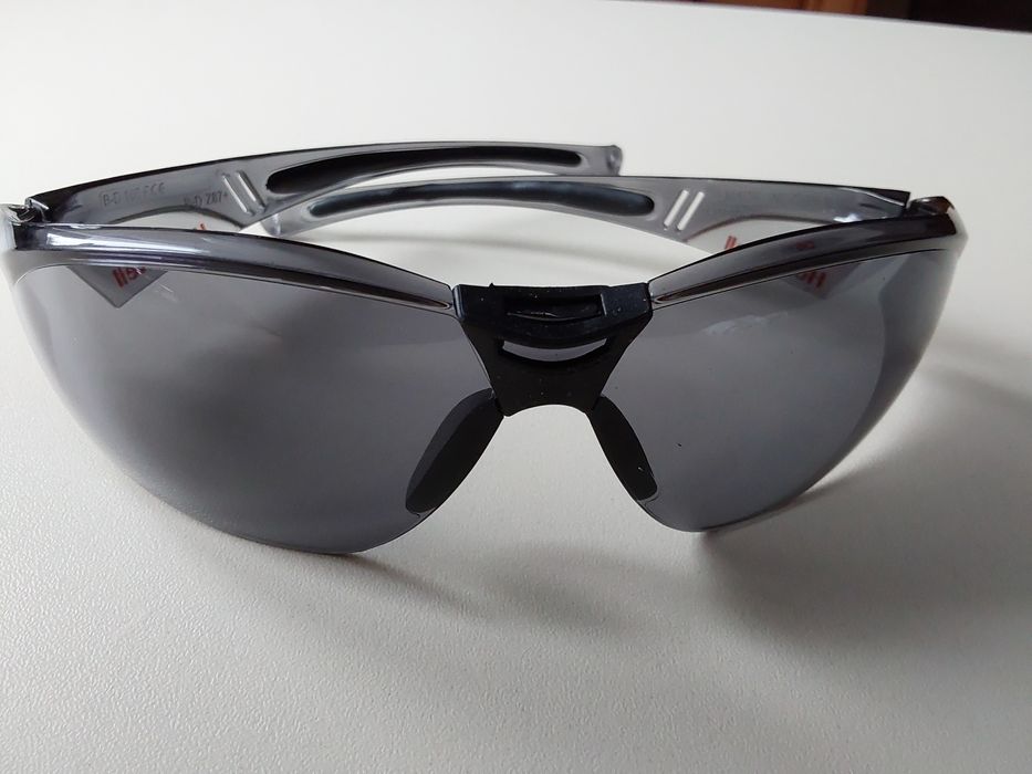 Okulary ochronne Honeywell  Nowe